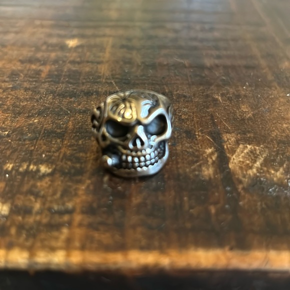 Hand Crafted Jewelry - Men's skull ring size 9